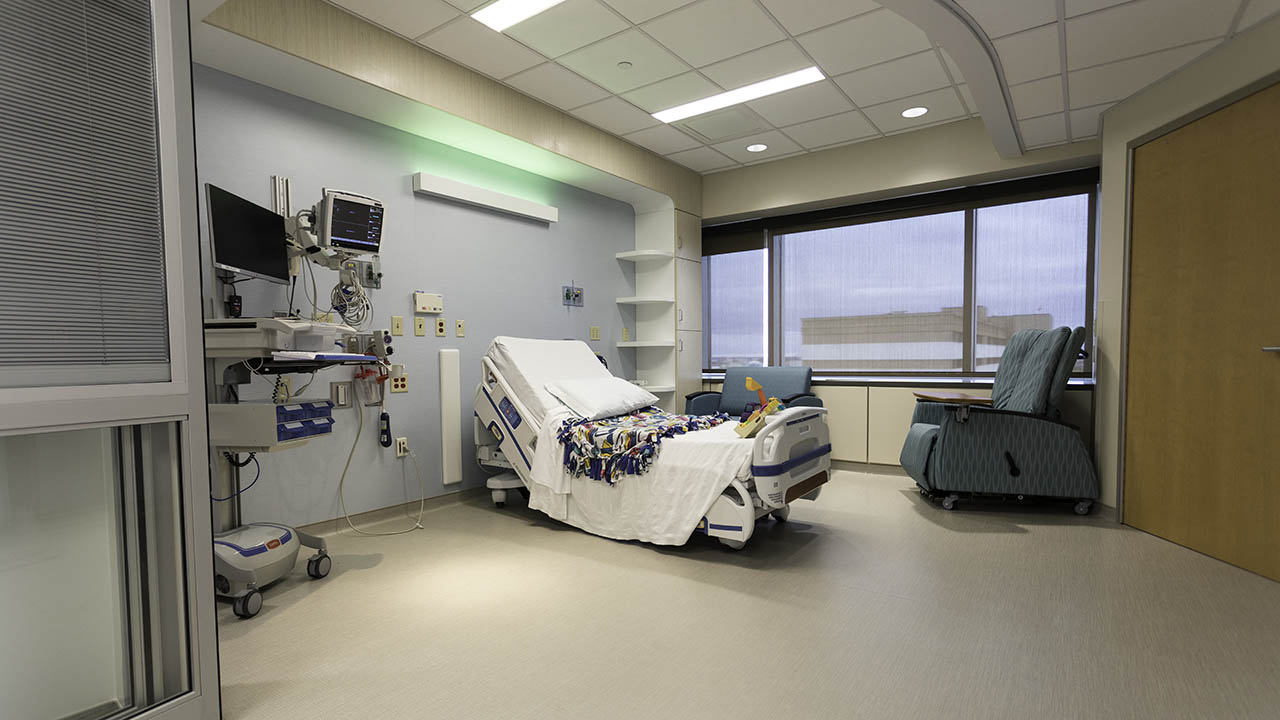 Patient room at HSHS St. Vincent's Children's Hospital